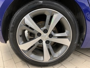 Peugeot 308 1.2 Puretech 130 Gt Line Eat6 308 54 279km
