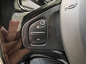 Renault Captur Dci 90 Energy Eco2 E6 Zen Captur 75 957km