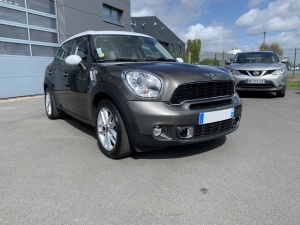 Mini Mini Coutryman Cooper Sd 143 Ch Pack Red Hot Mini 142 214km