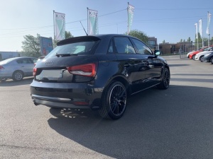 Audi A1 Sportback 1.0 Tfsi 82 Midnight Series A1 49 410km