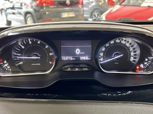 Peugeot 208 1.2 Vti 12v 82 Business Pack 208 123 712km