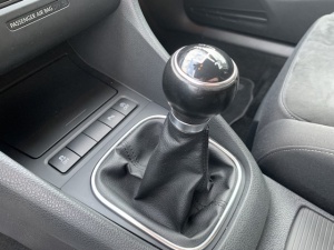 Volkswagen Golf Vi 1.6 Tdi 105 Ch Carat Golf 121 300km