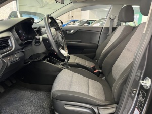 Kia Stonic  1.4 100ch Launch Edition Stonic 46 185km