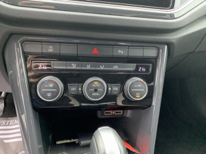 Volkswagen T-roc Carat 2.0 Tdi 150 Dsg7 T-roc 74 061km