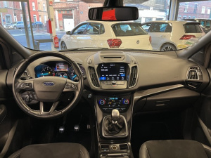 Ford Kuga 2.0 Tdci 150 4x2 St Line Historique Complet Kuga 115 867km