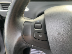 Peugeot 2008 1.6 E-hdi 115 Ch Allure 2008 140 716km
