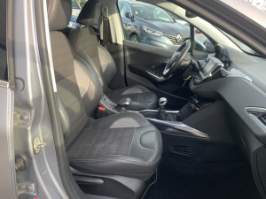 Peugeot 2008 1.6 E-hdi 115 Ch Allure 2008 140 716km