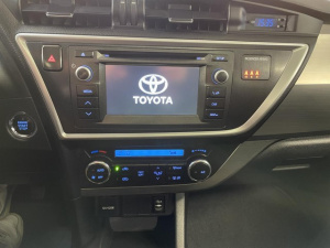 Toyota Auris Touring Sports 124 D-4d Dynamic Auris 145 411km