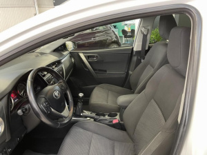 Toyota Auris Touring Sports 124 D-4d Dynamic Auris 145 411km