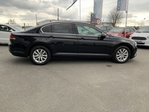 Volkswagen Passat 1.6 Tdi 120 Confortline Dsg7 Passat 129 984km