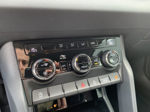 Skoda Karoq Business 2.0 Tdi 150 Bvm6 - 1ere Main Karoq 45 572km