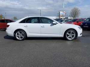 Audi A4 2.0 Tdi 150 Ch S Tronic 7 S-line A4 50 477km