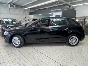Audi A3 Sportback 1.6 Tdi 116 Tronic Business Line A3 Sportback 76 003km