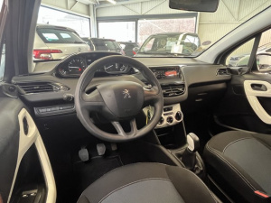 Peugeot 208 1.0 Puretech 68 Ch Like Distribution Faite 208 16 972km