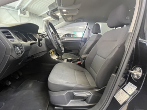 Volkswagen Golf 1.2 Tsi 105 Ch Lounge Entretien Complet Golf 132 537km