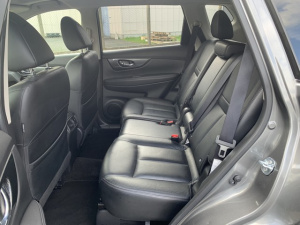 Nissan X-trail 2.0 Dci 177 7 Places X-tronic Tekna X-trail 90 366km