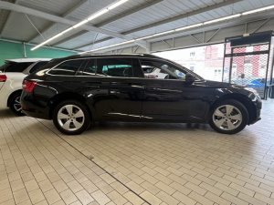 Skoda Superb Combi Business 2.0 Tdi 150 Dsg7 Superb 90 249km