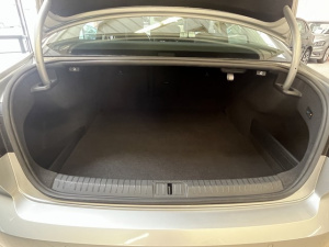 Volkswagen Passat 1.4 Tsi 150ch Dsg7 Confortline Passat 111 586km