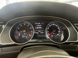 Volkswagen Passat 1.4 Tsi 150ch Dsg7 Confortline Passat 111 586km