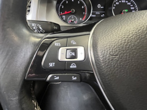Volkswagen Golf 1.2 Tsi 105 Bluemotion Technology Lounge Dsg7 Golf 114 683km