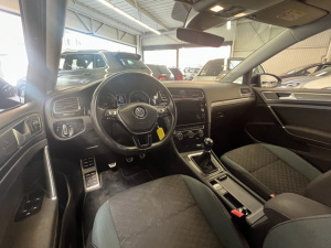 Volkswagen Golf Iq Drive 1.0 Tsi 115 Ch Golf 40 495km