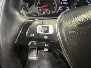 Volkswagen Golf Iq Drive 1.0 Tsi 115 Ch Golf 40 495km