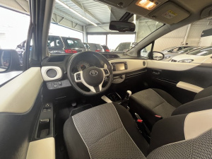 Toyota Yaris 1.3 Vvti 99ch Design Yaris 103 953km