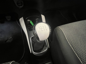 Toyota Yaris 1.3 Vvti 99ch Design Yaris 103 953km