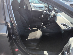 Peugeot 208 1.6 Blue Hdi 75 Ch Style 208 76 468km