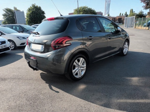 Peugeot 208 1.6 Blue Hdi 75 Ch Style 208 76 468km