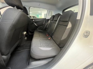 Peugeot 2008 1.6 Blue Hdi 100 Ch Active 2008 74 536km