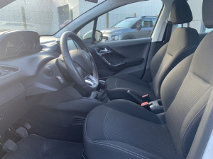 Peugeot 208 Bvm5 82ch Active Distrib Ok 208 51 849km