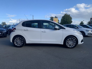 Peugeot 208 Bvm5 82ch Active Distrib Ok 208 51 849km