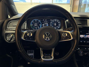 Volkswagen Golf Gte 204 Hybride Rechargeable 1er Main Golf 88 422km