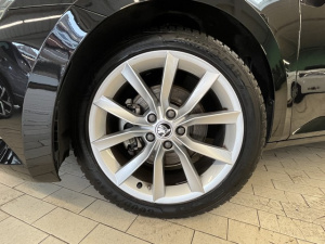 Skoda Superb Combi 2.0 Tdi 150ch Style Dsg Superb 125 455km