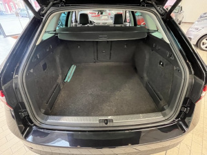 Skoda Superb Combi 2.0 Tdi 150ch Style Dsg Superb 125 455km