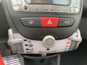 Toyota Aygo 1.0 Vvt-i Connect Aygo 105 009km