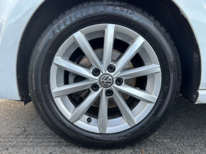 Volkswagen Polo 1.2 Tsi 90 Ch Lounge Polo 82 321km