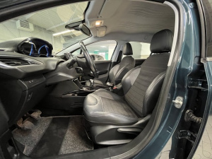 Peugeot 2008 1.6 Bluehdi 100ch Allure 2008 126 434km