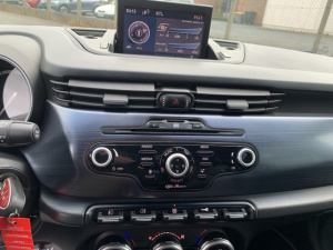Alfa Romeo Giulietta 2.0 Jtdm 170 Exclusive-distribution Ok Giulietta 112 350km