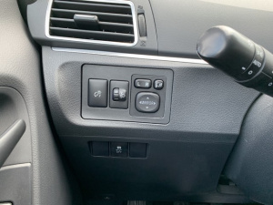 Toyota Verso 112 D-4d Fap Feel! Skyview - 1ere Main Verso 77 157km