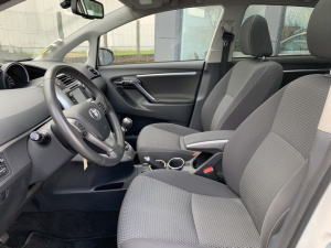 Toyota Verso 112 D-4d Fap Feel! Skyview - 1ere Main Verso 77 157km