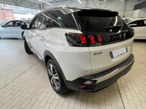 Peugeot 3008 1.5 Bluehdi 130 Eat8 Allure 3008 133 258km