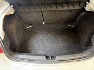 Seat Ibiza 1.4 16v 85 Reference Ibiza 121 338km