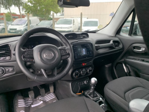 Jeep Renegade 1.6 Multijet 120 Brooklyn Edition-1 Main Renegade 111 597km