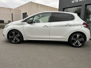 Peugeot 208 Bluehdi 100 Bvm5 Gt Line 208 133 733km
