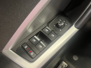Audi Q3 Business 2.0 Tdi 150 Stronic 7 Q3 89 332km
