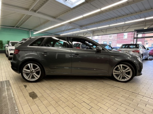 Audi A3 Sportback 1.6 Tdi 110 S Line A3 Sportback 122 404km