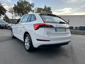 Skoda Scala 1.6 Tdi 116ch Dsg7 Business Scala 116 709km