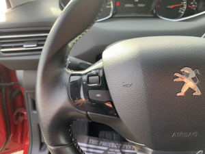 Peugeot 308  1.6 Bluehdi 120ch Eat6 Allure 308 132 625km